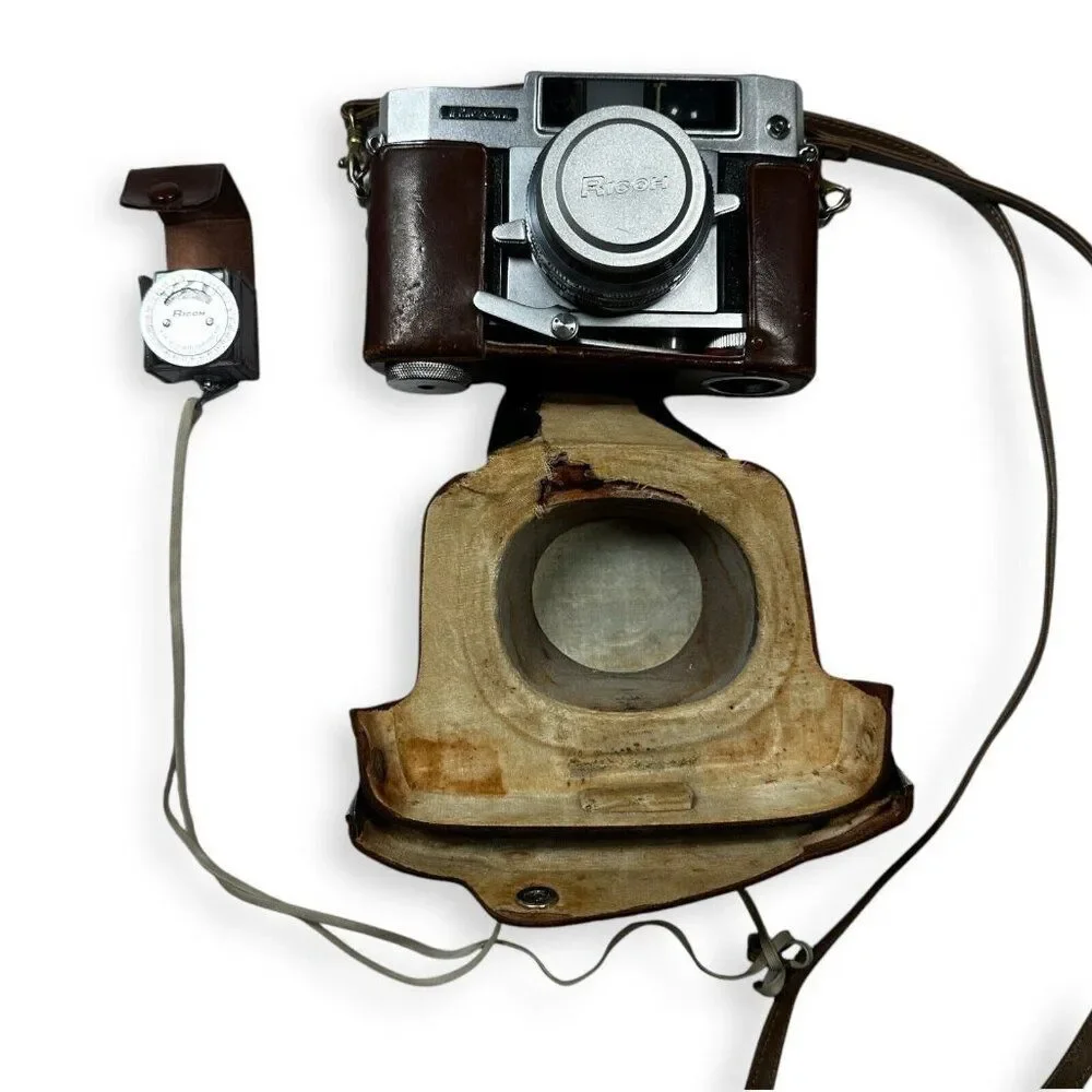 Vintage Ricoh 500‎ 35mm Rangefinder Camera w/ Case and Exposure Meter - Untested